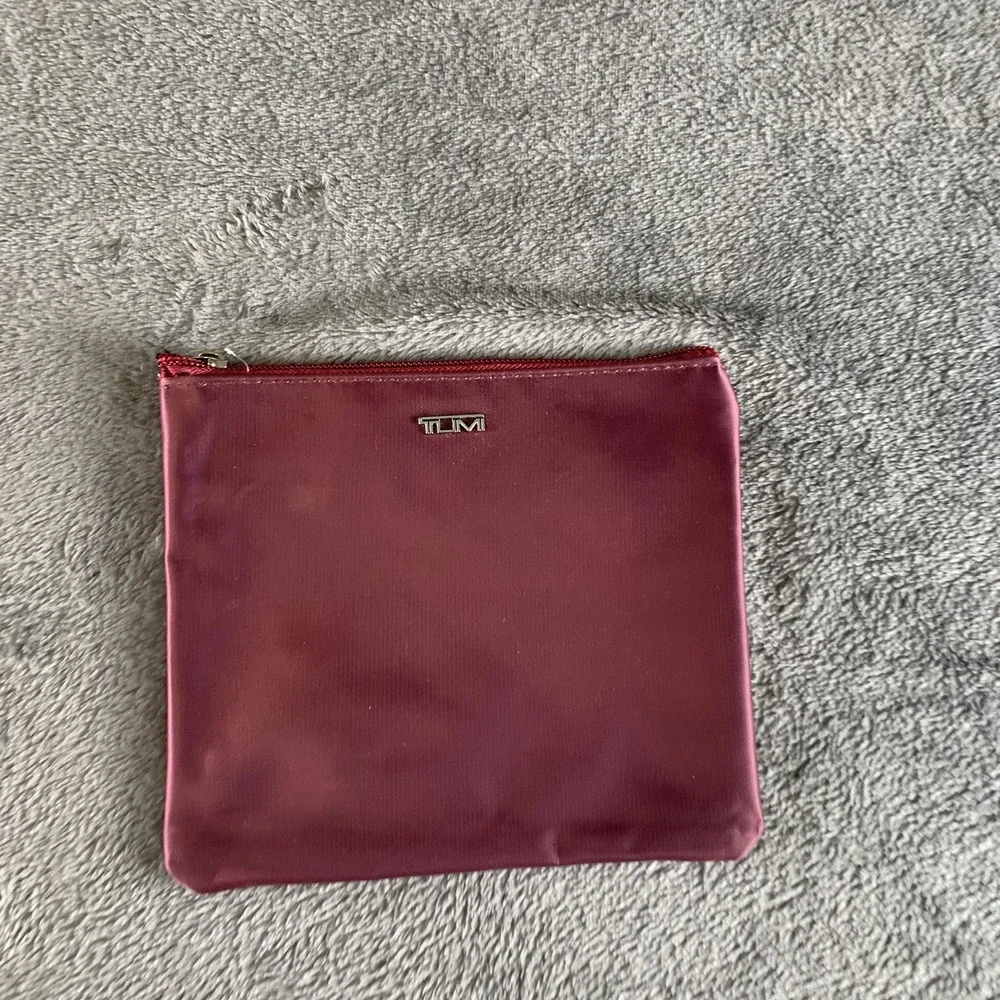 Tumi travel pouch